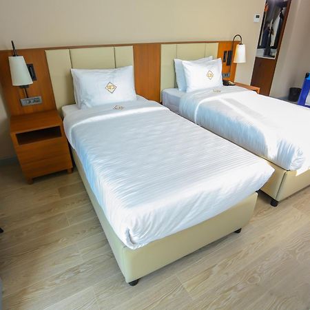 Citymax Hotel Баку Екстериор снимка